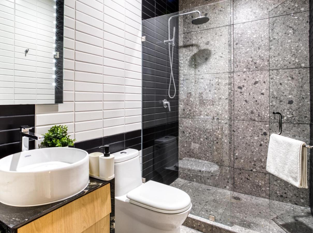 Downtown Designer Apartments By Uliv Tijuana Esterno foto